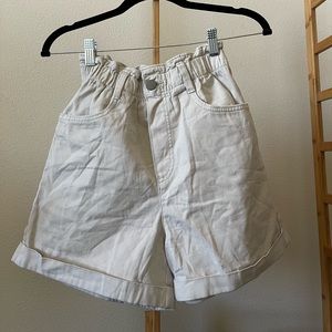 H&M High-rise paper bag shorts